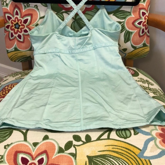 Teal lululemon ruched cross back strap tank - Picture 3 of 5